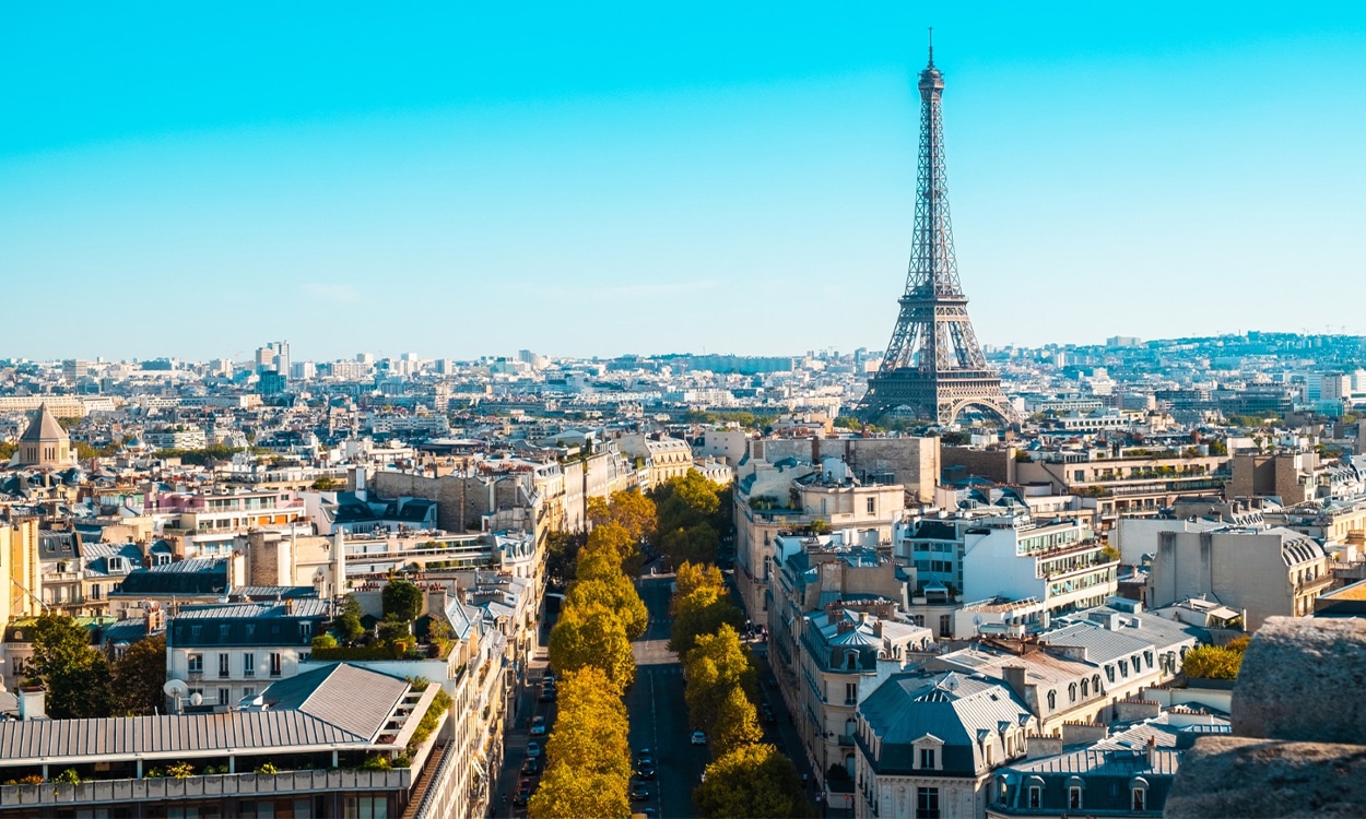 Ville de Paris, immeubles et tour Eiffel