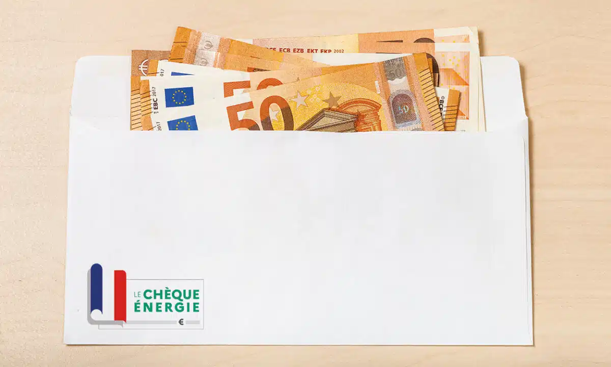 Chèque énergie, enveloppe billets euro