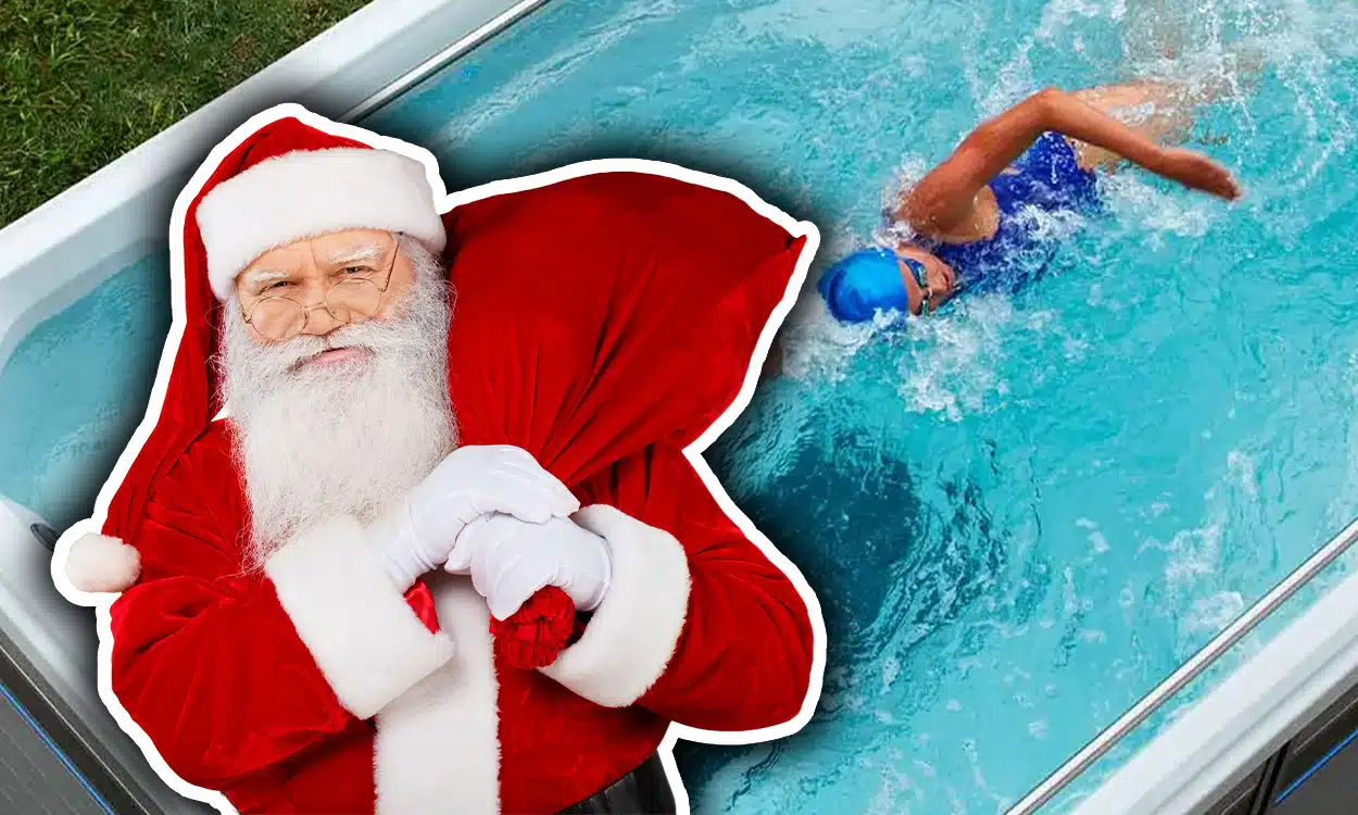 Le père Noel avec un SPA de nage dans sa hotte