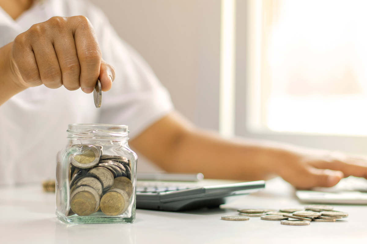 Épargne à 40 ans : combien faut-il vraiment avoir de côté pour être financièrement serein aujourd’hui ?