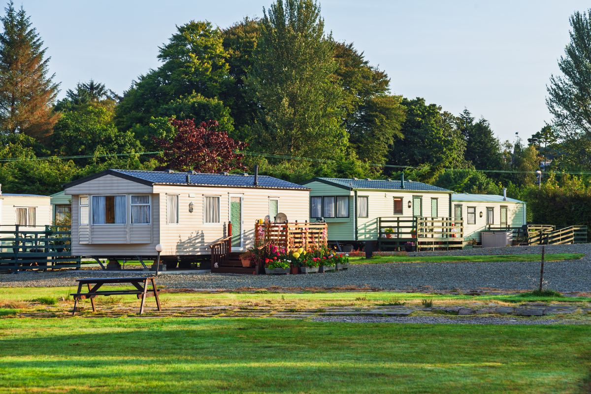 Mobil-home dans le jardin : ce détail peut transformer votre projet en construction illégale
