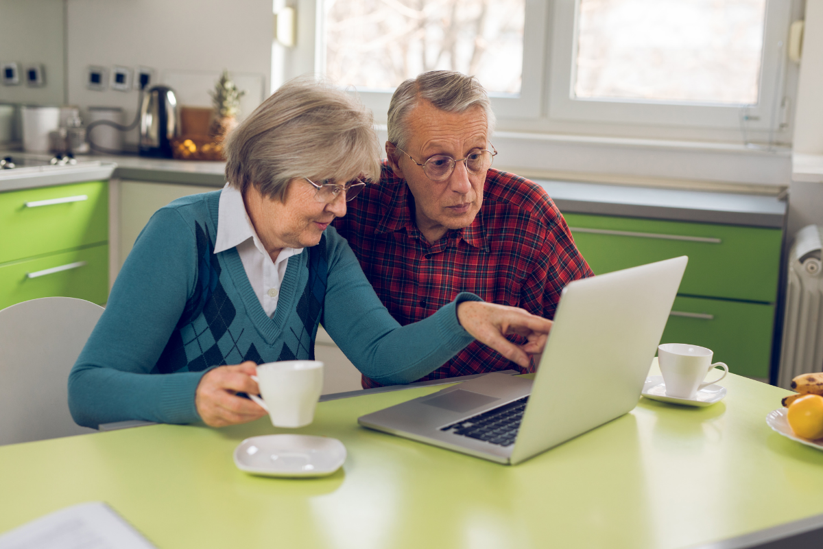 Retraite à l'étranger : le “certificat de vie” en 2026, sans ce document votre pension peut être totalement suspendue