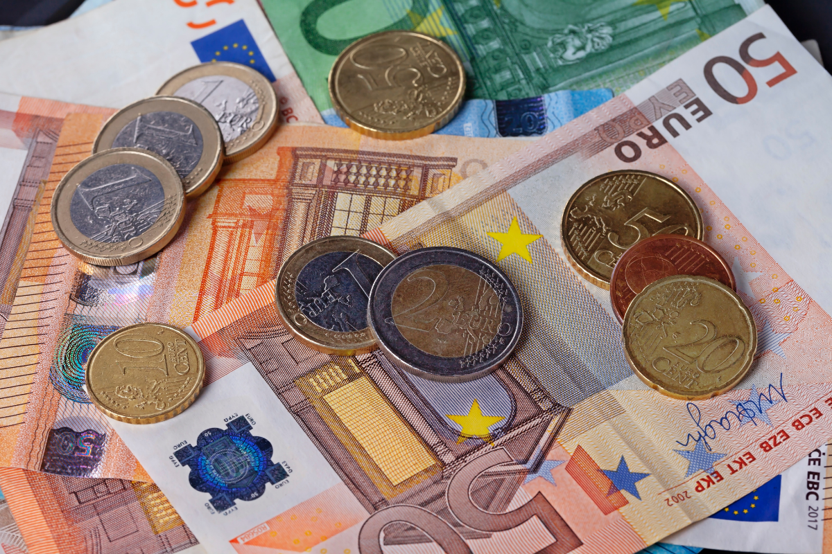 Racheter un trimestre de retraite peut coûter jusqu’à 6 684 euros, mais ce n’est pas toujours le vrai problème