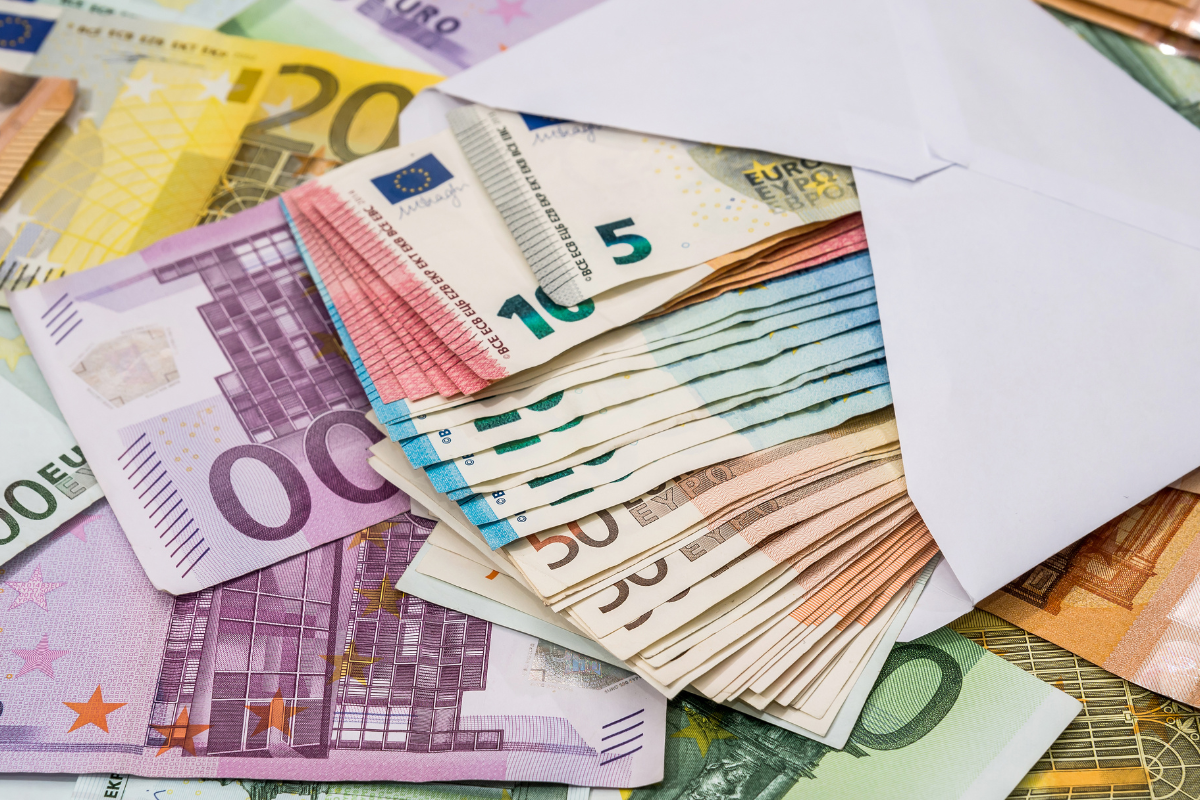 Livret A : les Français ont anticipé la hausse du taux à 1,7% en déposant 80 millions d'euros avant le 1er août